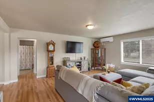 212 Picture St, Independence, OR 97351 - Photo 7