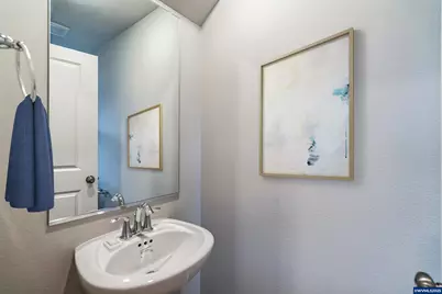 638 Merriott Ln, Woodburn, OR 97071 - Photo 7