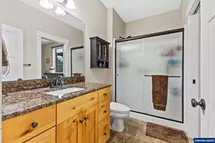 1202 Albatross Ct, Sweet Home, OR 97386 - Photo 15