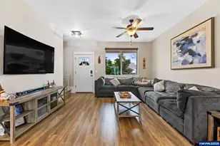 1202 Albatross Ct, Sweet Home, OR 97386 - Photo 7