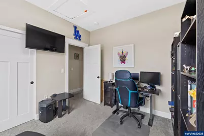 1202 Albatross Ct, Sweet Home, OR 97386 - Photo 25