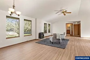 1221 36th Ave SW, Albany, OR 97321 - Photo 11