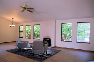 1221 36th Ave SW, Albany, OR 97321 - Photo 3