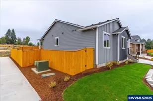 1115 SW Valsetz Ave, Dallas, OR 97338 - Photo 3