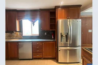 373 SW Church St, Dallas, OR 97338 - Photo 15