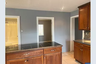 373 SW Church St, Dallas, OR 97338 - Photo 21