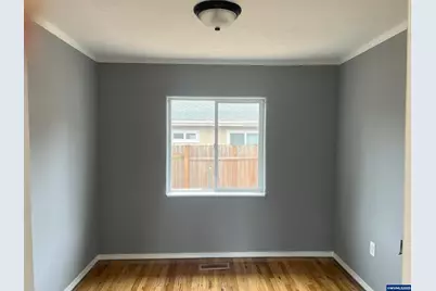 373 SW Church St, Dallas, OR 97338 - Photo 7