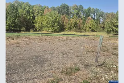 4235 SW Country Club Dr, Corvallis, OR 97333 - Photo 1