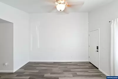 431 SE Geary St, Albany, OR 97321 - Photo 11