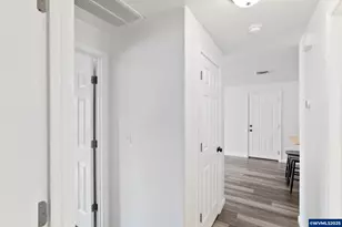 431 SE Geary St, Albany, OR 97321 - Photo 23