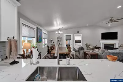 1651 13th Av, Sweet Home, OR 97386 - Photo 11