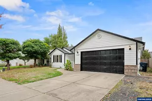 1237 7th St S, Independence, OR 97351 - Photo 3