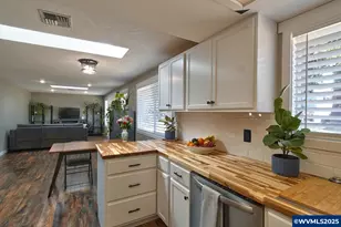 3631 Meadowview St SE, Albany, OR 97322 - Photo 17