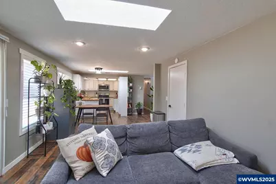 3631 Meadowview St SE, Albany, OR 97322 - Photo 13