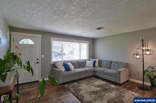 3631 Meadowview St SE, Albany, OR 97322 - Photo 5