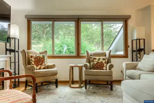 96100 Territorial Hwy, Monroe, OR 97456 - Photo 3