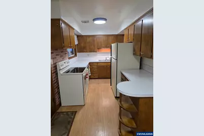 1545 Hill St SE, Albany, OR 97322 - Photo 5