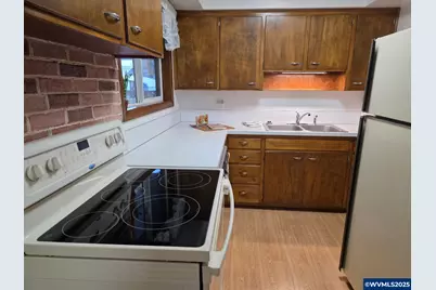 1545 Hill St SE, Albany, OR 97322 - Photo 21