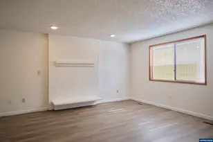 2157 Nomad Ct SE, Salem, OR 97306 - Photo 7