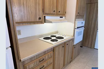 5422 Portland (#47) Rd NE, Salem, OR 97305 - Photo 9