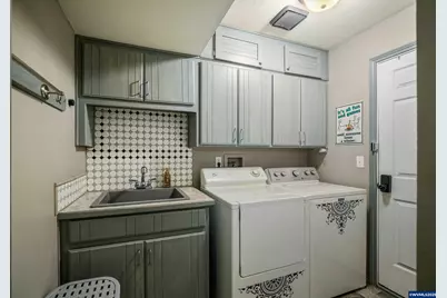 2221 NW Elm St, McMinnville, OR 97128 - Photo 21