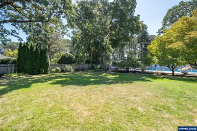 865 Lebanite Dr, Lebanon, OR 97355 - Photo 33