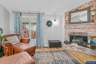 443 Suncrest Av NW, Salem, OR 97304 - Photo 13