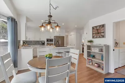 355 Jacobson S Ct, Monmouth, OR 97361 - Photo 17