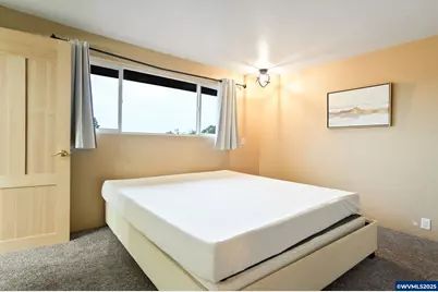 33781 Mount Tom Dr, Harrisburg, OR 97446 - Photo 31