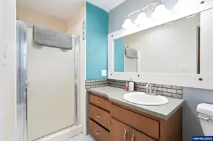 33781 Mt Tom Dr, Harrisburg, OR 97446 - Photo 33