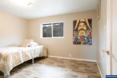 33781 Mount Tom Dr, Harrisburg, OR 97446 - Photo 29