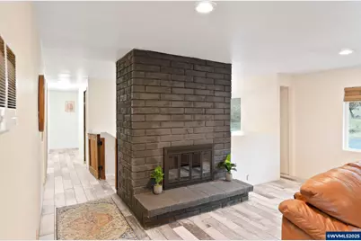 33781 Mount Tom Dr, Harrisburg, OR 97446 - Photo 19