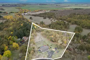 33781 Mt Tom Dr, Harrisburg, OR 97446 - Photo 5