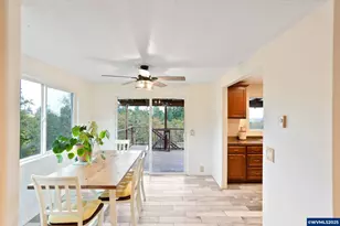 33781 Mt Tom Dr, Harrisburg, OR 97446 - Photo 21