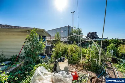 211 30th (&amp; 213) Pl, Albany, OR 97322 - Photo 31