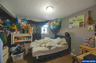 2000 SE Thurston (&amp 2006) St, Albany, OR 97322 - Photo 11