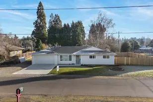 3994 Crestview Dr S, Salem, OR 97302 - Photo 5