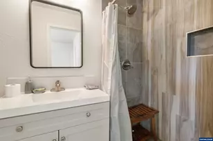 3994 Crestview Dr S, Salem, OR 97302 - Photo 31