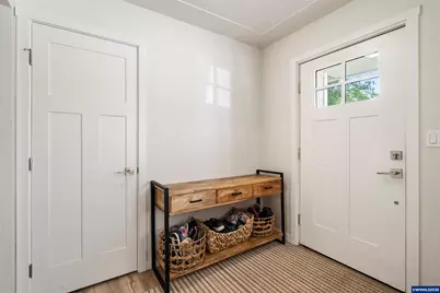 3994 Crestview Dr S, Salem, OR 97302 - Photo 7