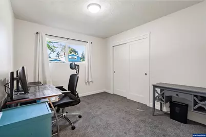 3994 Crestview Dr S, Salem, OR 97302 - Photo 23