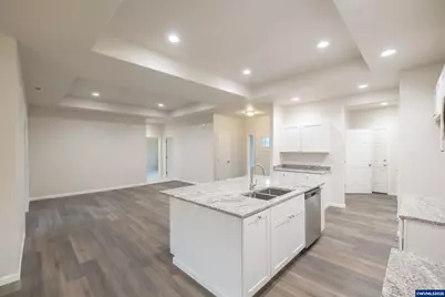 1492 Strawberry Ridge Dr, Sweet Home, OR 97386 - Photo 9