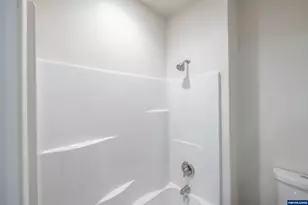 1492 Strawberry Ridge Dr, Sweet Home, OR 97386 - Photo 25