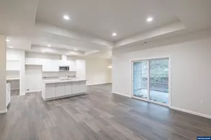 1492 Strawberry Ridge Dr, Sweet Home, OR 97386 - Photo 7