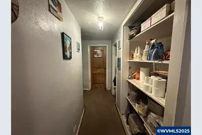 4220 Sunnyview Rd NE, Salem, OR 97305 - Photo 15