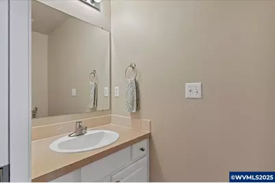 282 Crystal Springs Ln N, Keizer, OR 97303 - Photo 23