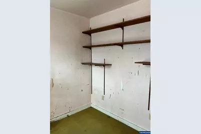 645 East Thornton Lake Dr NW, Albany, OR 97321 - Photo 15