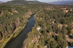 45849 River Loop Rd, Lyons, OR 97358 - Photo 3