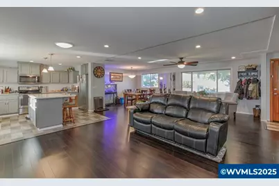 6708 14th Av NE, Keizer, OR 97303 - Photo 7