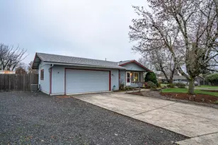 3236 48th Ave NE, Salem, OR 97305 - Photo 5