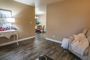 3236 48th Ave NE, Salem, OR 97305 - Photo 9